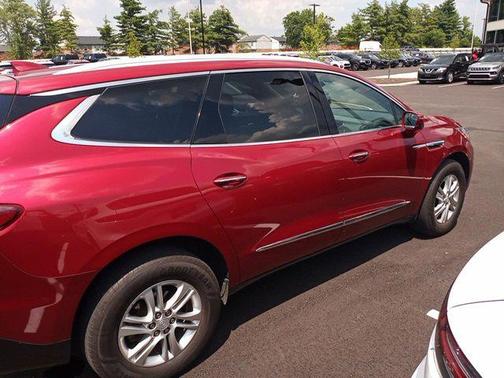 2018 Buick Enclave Essence
