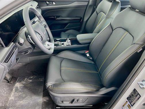 2025 Kia K5 GT