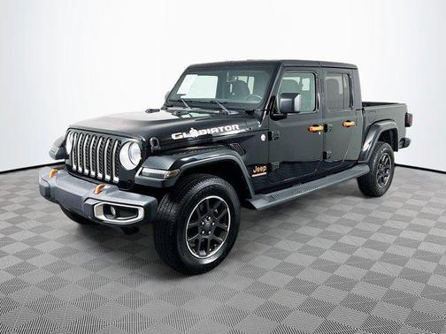 2022 Jeep Gladiator Overland