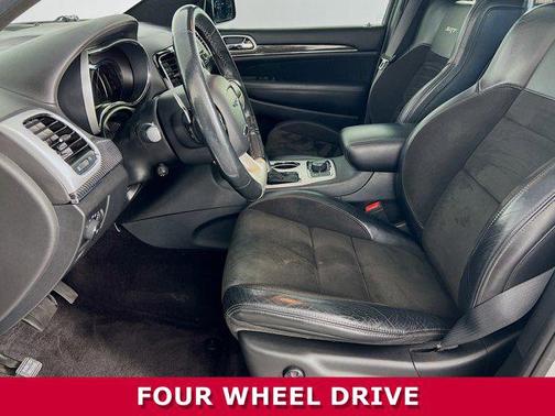 2019 Jeep Grand Cherokee SRT