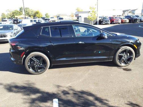 2024 Chevrolet Equinox EV RS