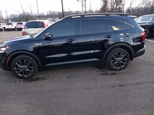 2023 Kia Sorento EX