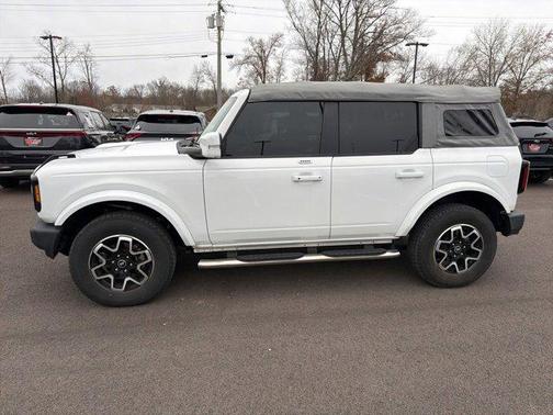 2022 Ford Bronco Outer Banks