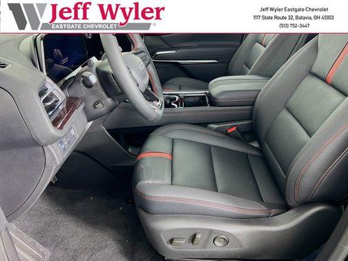 2025 Chevrolet Traverse RS