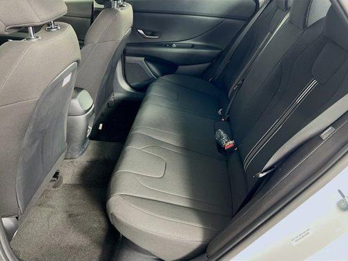 2025 Hyundai ELANTRA HEV Blue