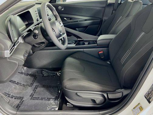2025 Hyundai ELANTRA HEV Blue