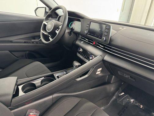 2025 Hyundai ELANTRA HEV Blue