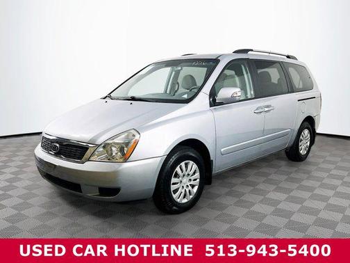 2011 Kia Sedona LX