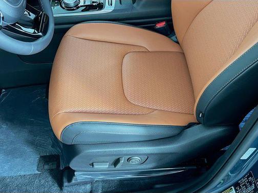 2025 Kia Carnival Hybrid SX Prestige