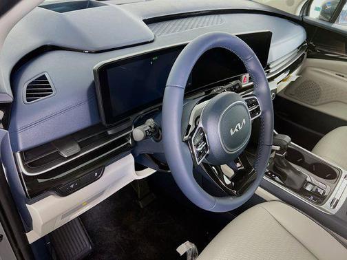 2026 Kia Carnival SX Prestige