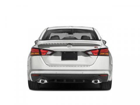 2025 Nissan Altima SR FWD