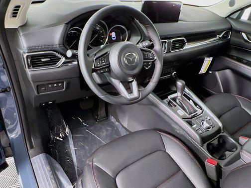 2025 Mazda CX-5 Carbon Edition