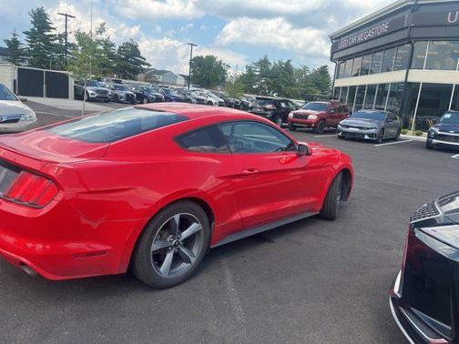 2015 Ford Mustang V6