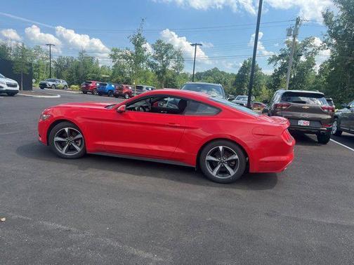 2015 Ford Mustang V6