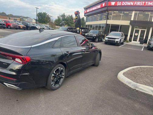 2022 Kia K5 GT-Line