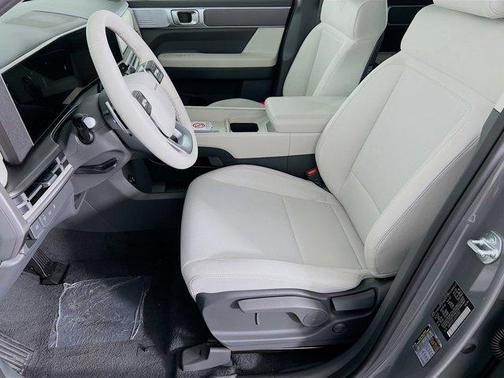 2025 Hyundai SANTA FE SE
