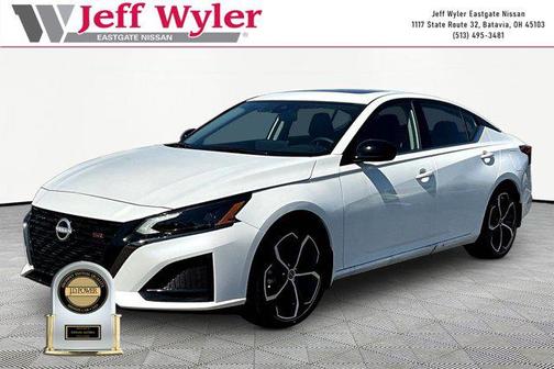 2025 Nissan Altima SR FWD