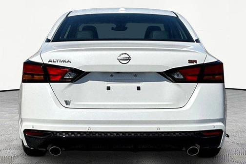 2025 Nissan Altima SR FWD