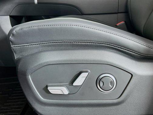 2025 Hyundai SANTA FE SEL 2.4