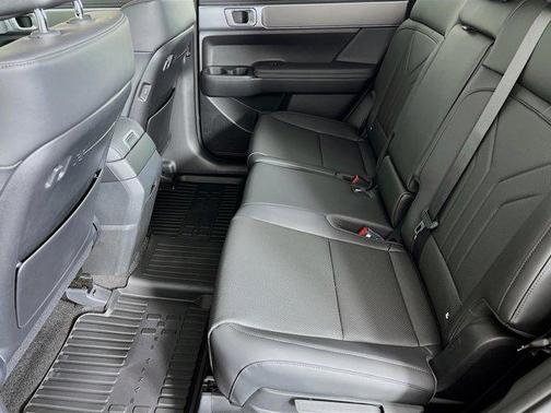 2025 Hyundai SANTA FE SEL 2.4