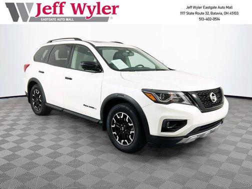 2020 Nissan Pathfinder SL 4WD