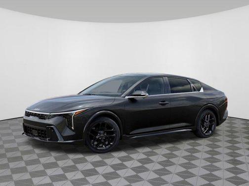 2025 Kia K4 GT-Line Turbo