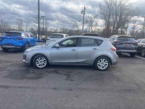 2013 Mazda Mazda3 i Grand Touring