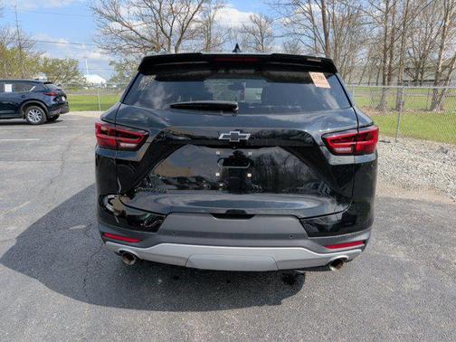 Black 2024 Chevrolet Blazer 2LT
