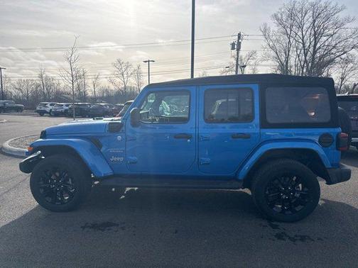 2023 Jeep Wrangler 4xe Sahara