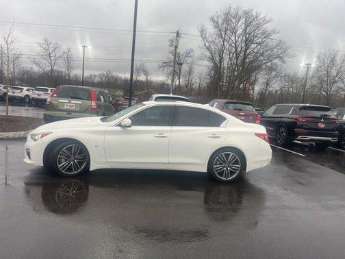 2014 INFINITI Q50 Sport