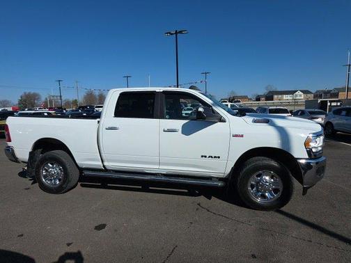 2019 RAM 2500 Big Horn Crew Cab 4x4 6'4' Box