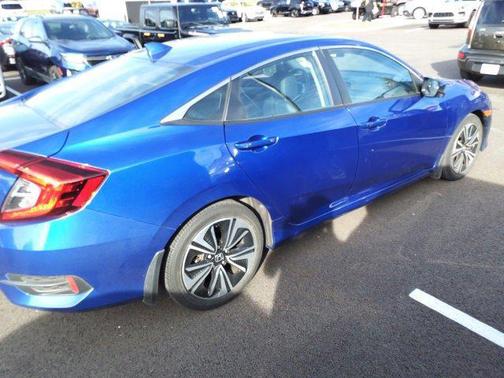 2018 Honda Civic EX-L