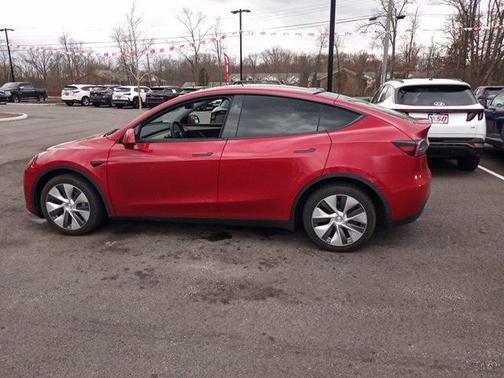 2023 Tesla Model Y Long Range Dual Motor All-Wheel Drive