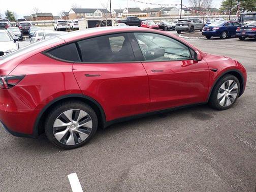 2023 Tesla Model Y Long Range Dual Motor All-Wheel Drive