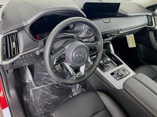 2025 Mazda CX-70 PHEV Premium Package