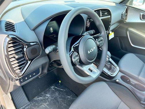 2025 Kia Soul S
