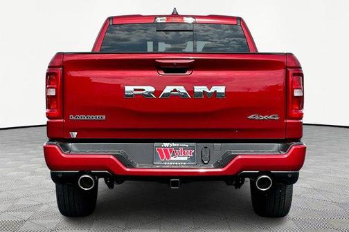 Molten Red Pearlcoat 2026 RAM 1500 Laramie