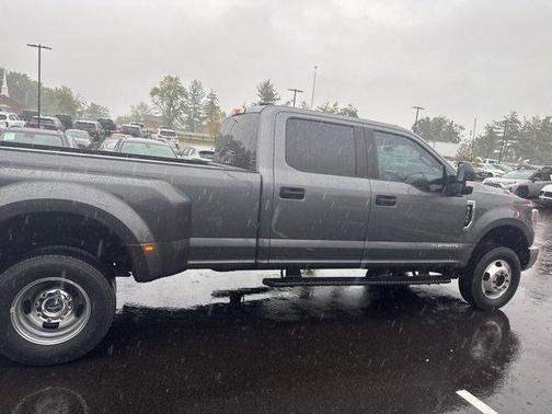 2022 Ford F-350 XL
