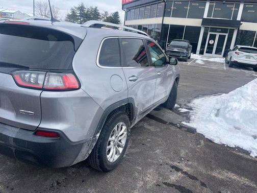 2019 Jeep Cherokee Latitude