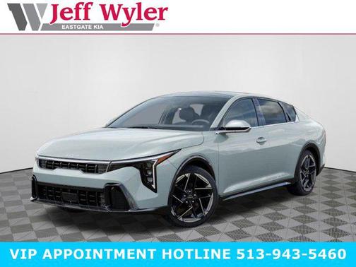 2025 Kia K4 GT-Line