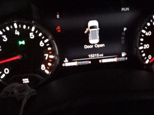 2023 Jeep Renegade (RED) Edition 4x4