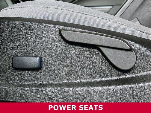 2022 Chevrolet Colorado WT