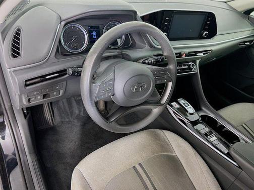 2020 Hyundai SONATA SE