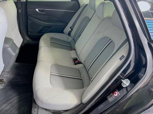 2020 Hyundai SONATA SE