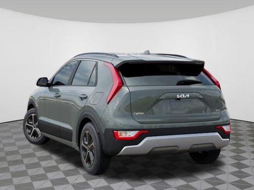 2025 Kia Niro EX