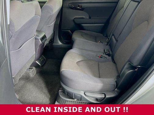 2023 Toyota Highlander Hybrid LE