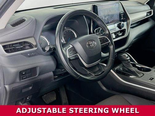 2023 Toyota Highlander Hybrid LE