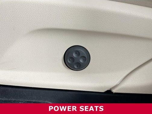 2022 Mercedes-Benz GLC 300 Base