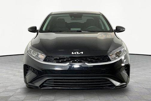 Aurora Black 2023 Kia Forte LXS
