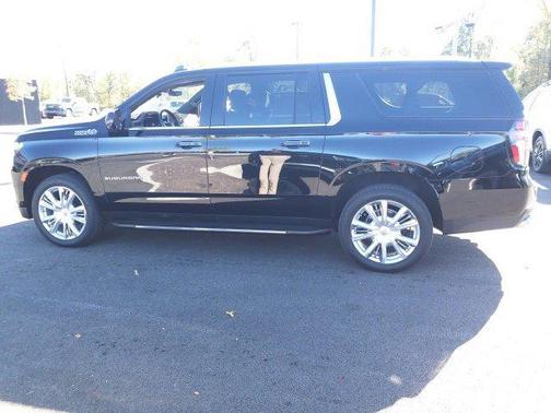 2024 Chevrolet Suburban 4WD High Country